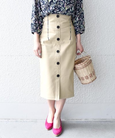 ＜d fashion＞Khaju:ボタンタイトスカート