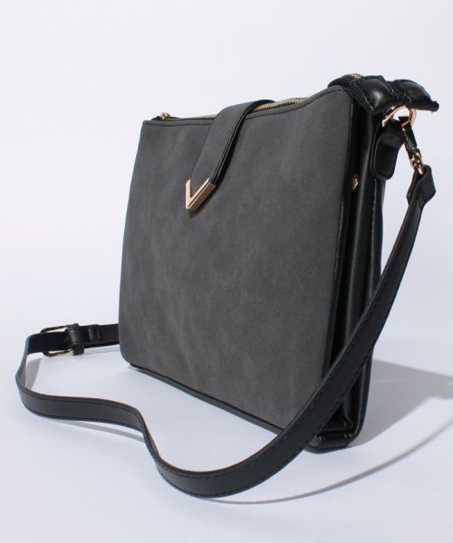 セール 結婚式にも お財布機能付きショルダーバッグ フォルムフォルマ Form Forma D Fashion