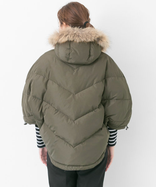 【ファッション通販】の商品をすべて セール 50%OFF】Acuta ファー付リバーシブルポンチョダウン ジャケット・アウター