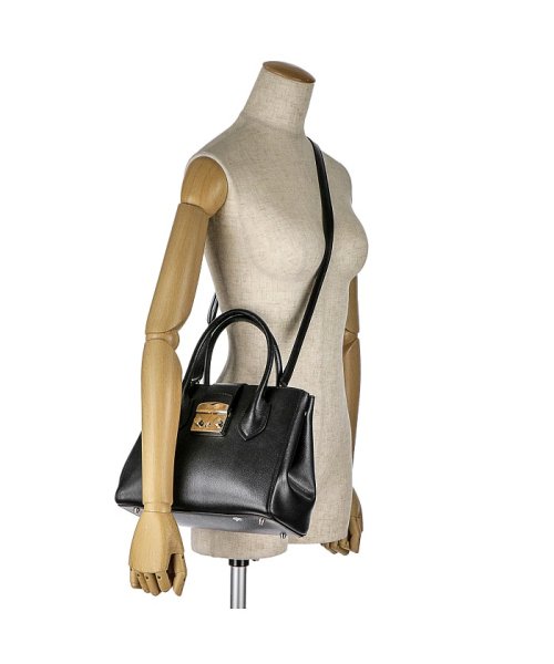 セール 35 Off フルラ メトロポリス トートバッグ フルラ Furla D Fashion