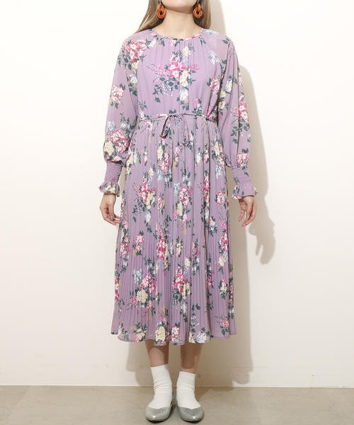 セール ブーケ花柄消しプリーツロングワンピース レイカズン Ray Cassin D Fashion