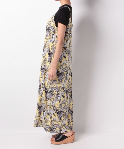 セール Kbf リゾート柄サロペット アーバンリサーチ アウトレット Urban Research Outlet D Fashion
