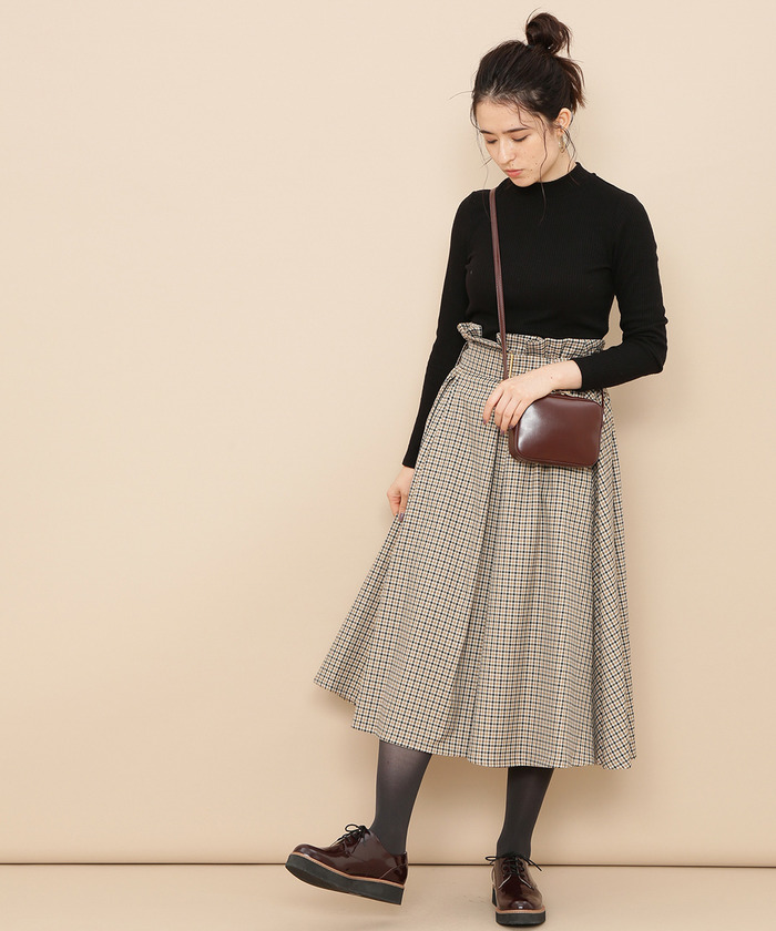 【極美品】アダムエロペ (23.5) レースアップシューズ 厚底 定番デザイン 極美品 アダムエロペ レースアップシューズ 厚底 ローファー