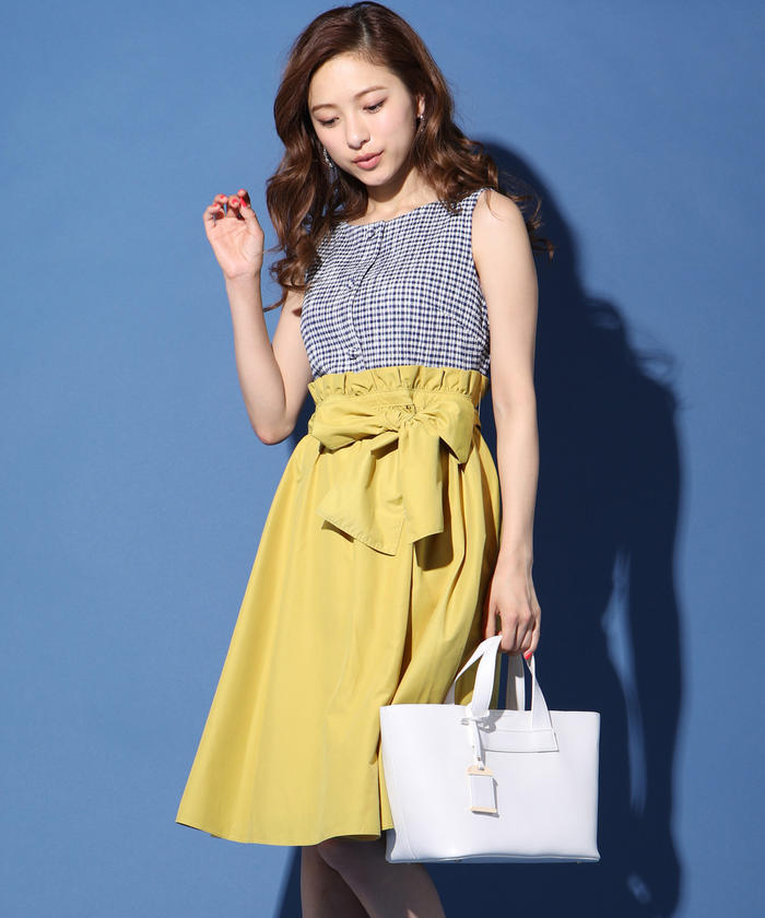 セール 70%OFF】クイーンズコート QUEENS COURT ☆【泉里香 セール 70%OFF】クイーンズコート QUEENS COURT ☆【泉里香