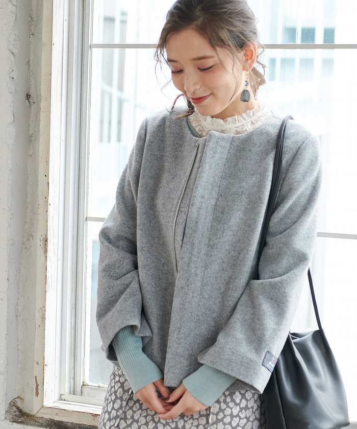 セール 50%OFF】【2WAY】【PICCHI】フードショートコート