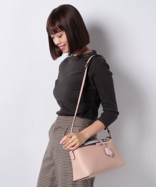 Fendi フェンディ By The Way バイ ザ ウェイ ショルダーバッグ フェンディ Fendi D Fashion