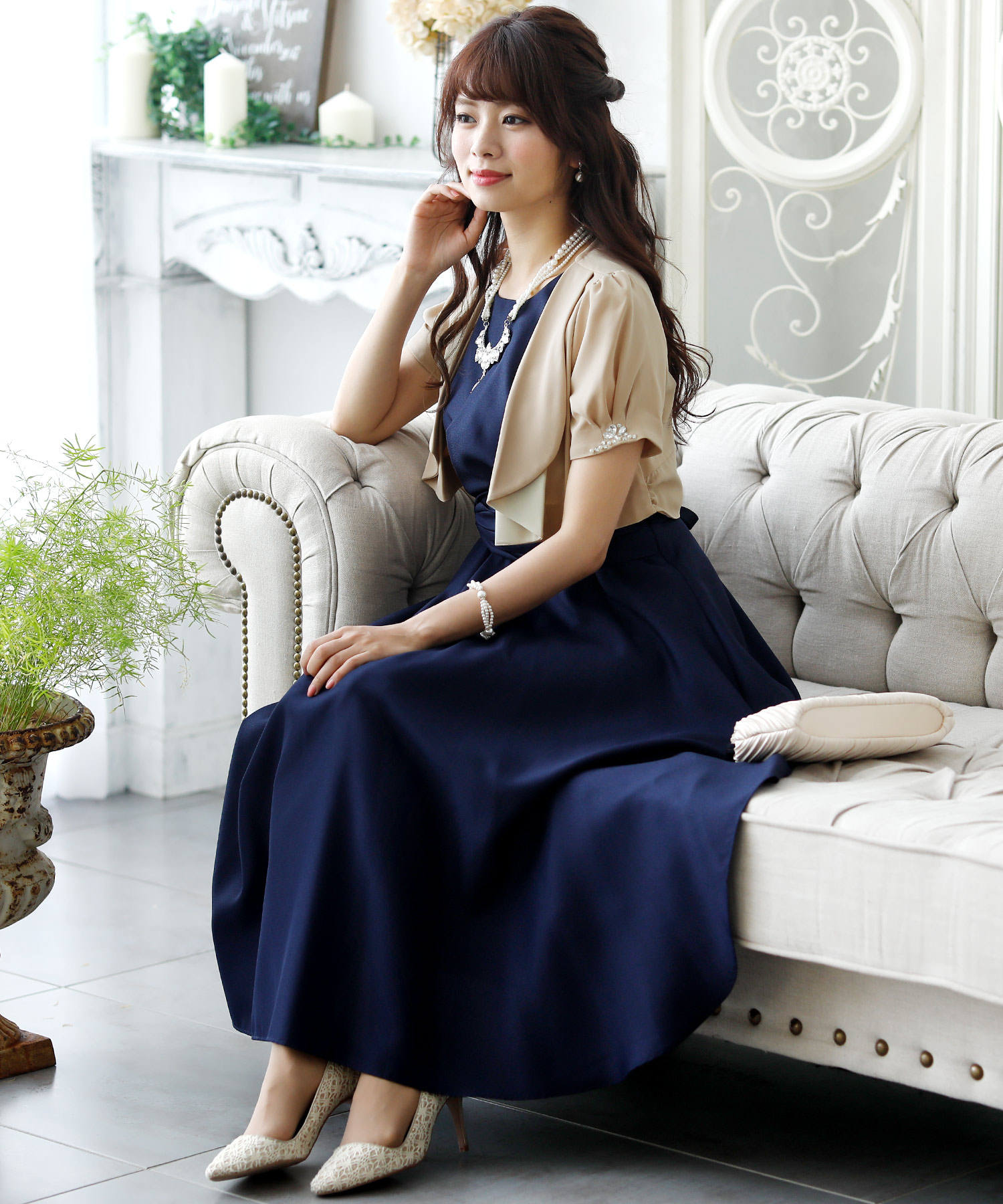 結婚式・パーティー】パフスリーブ ビジュー ジャケット風ボレロ