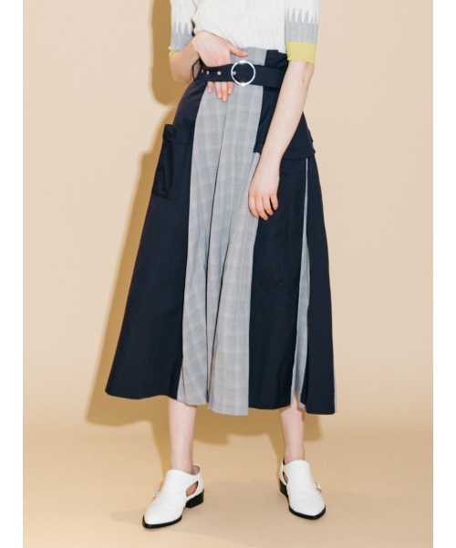 【極美品】FURFUR ファーファー アシンメトリータックスカート ☆アシンメトリータックスカート(501288425) | FURFUR(FURFUR