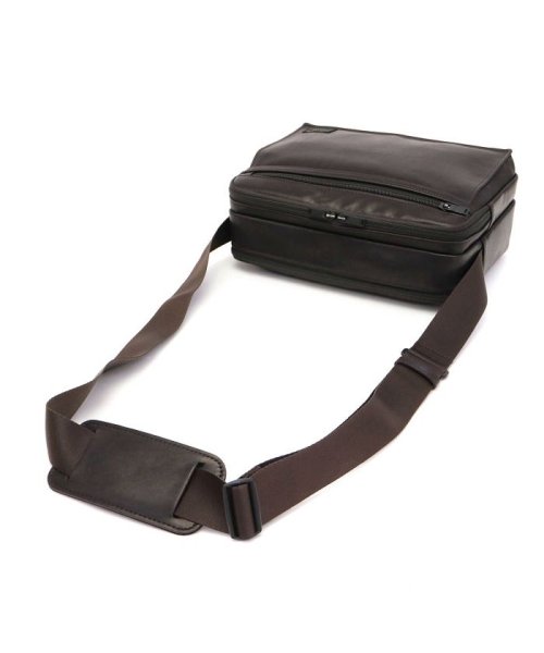 吉田カバン ポーター Porter ショルダーバッグ Amaze アメイズ A5 2層式 本革 メンズ 022 03790 501300521 ポーター Porter D Fashion