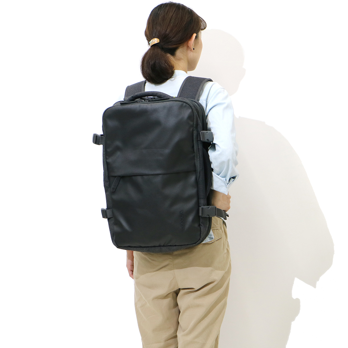 インケース　incase EO Travel Backpack -Grey-