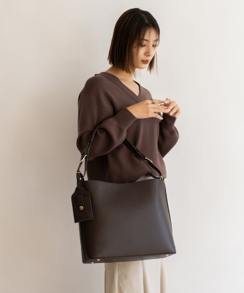 ポーチ付き牛革ショルダートートバッグ【aroco/アロコ】