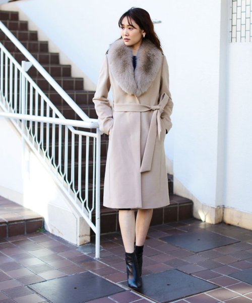 クーポン セール 40 Off カシミヤ１０ ファー付きリボンベルトコート ピンキー アンド ダイアン Pinky Dianne D Fashion