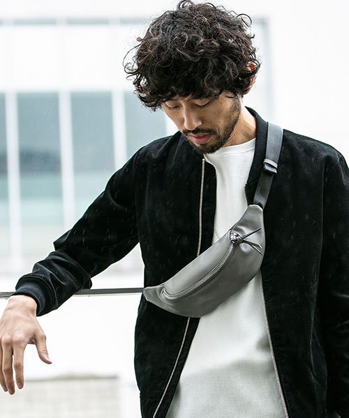 セール 50 Off Web限定 レザーミニショルダーバッグ ナノ ユニバース Nano Universe D Fashion