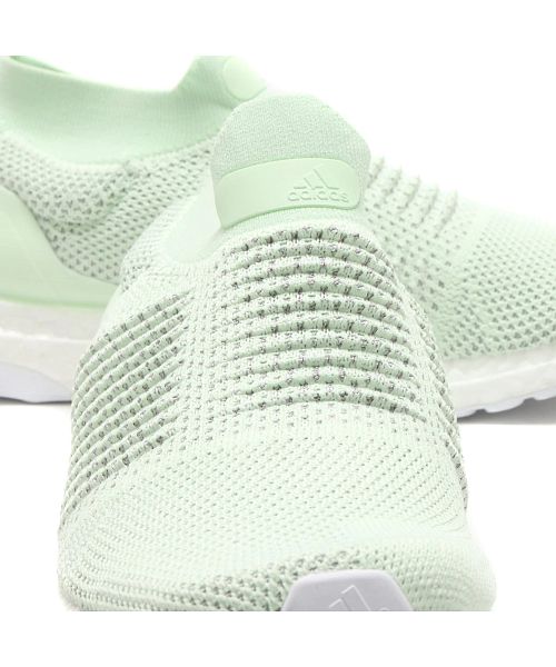 ultraboost laceless ltd