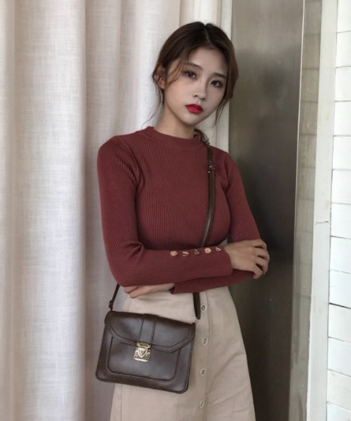 セール ボタン付きシンプルニット 韓国 ファッション レディース 長袖 あったか かわいい おしゃれ A W Ra 62 アフェリーチェ Afelice D Fashion セール ボタン付きシンプルニット 韓国 ファッション レディース 長袖 あったか かわいい おしゃれ A W Ra 62 アフェリーチェ Afelice D Fashion