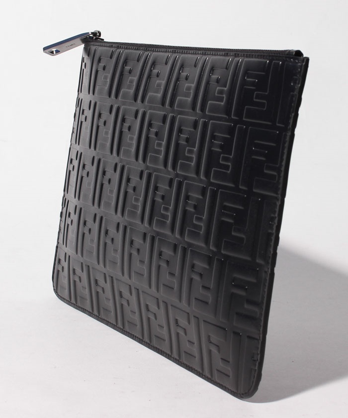 FENDI名刺入れCC CASE VIT.SOFT STAMPA FF 1974 FENDI Vitello Soft F is Fendi Bi-Color FF 1974 Embossed
