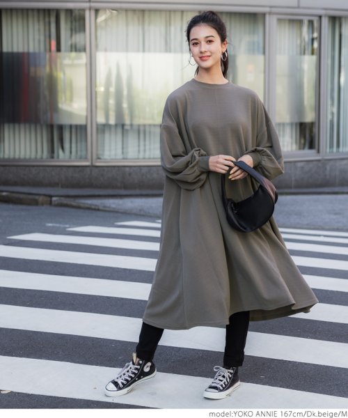 エンボス加工バルーンスリーブaラインワンピースcocaオリジナル コカ Coca D Fashion エンボス加工バルーンスリーブaラインワンピースcocaオリジナル コカ Coca D Fashion