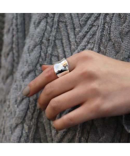 ユニセックス】 シンプルワイド リング 指輪 メンズ・レディース(501602734) ニノン(ninon) d fashion リング 指輪 ユニセックス メンズ 木目柄 ステンレス