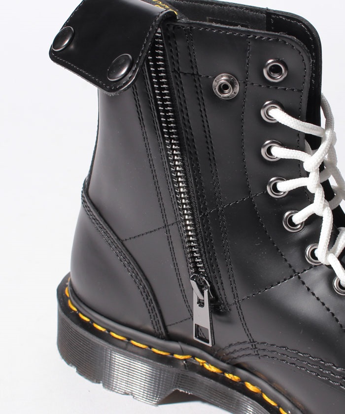 dr martens 1460 needles