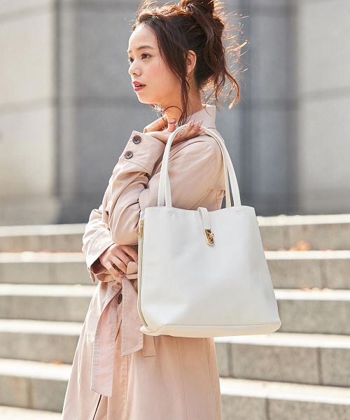 Louis QuATORZE LALA ROSE(ローズ) レディース クロスバッグ LA LUICE｜株式会社 るいす|LA LUICE｜株式会社 るいす｜LA