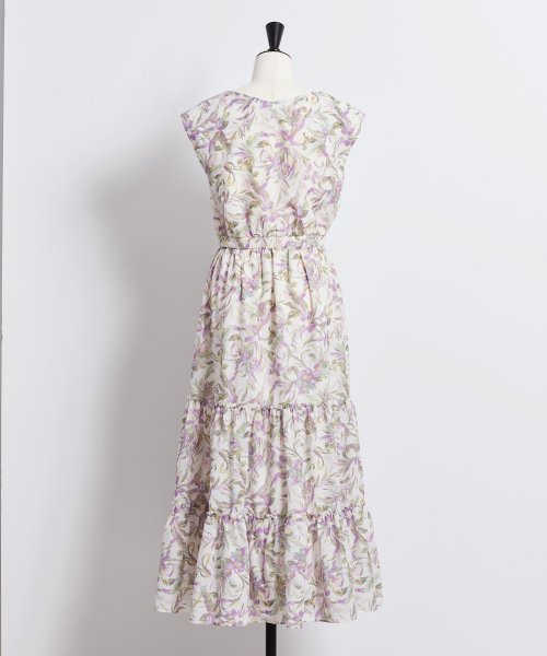 セール ボタニカルリーフ柄ワンピース ノエラ Noela D Fashion