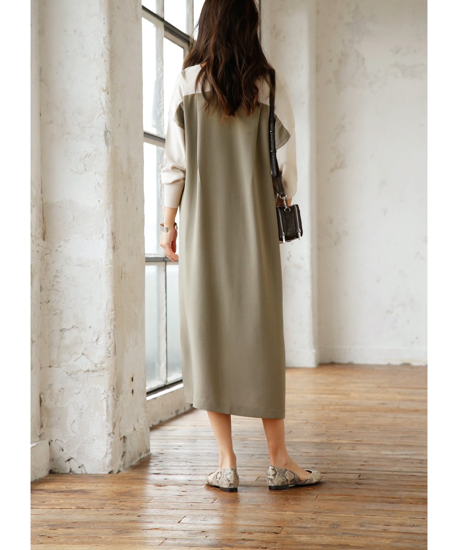 【美品】スタイルデリ フラットパンプス パイソン柄 23,5 スタイルデリ STYLE DELI 【Made in JAPAN】パイソン柄フラット