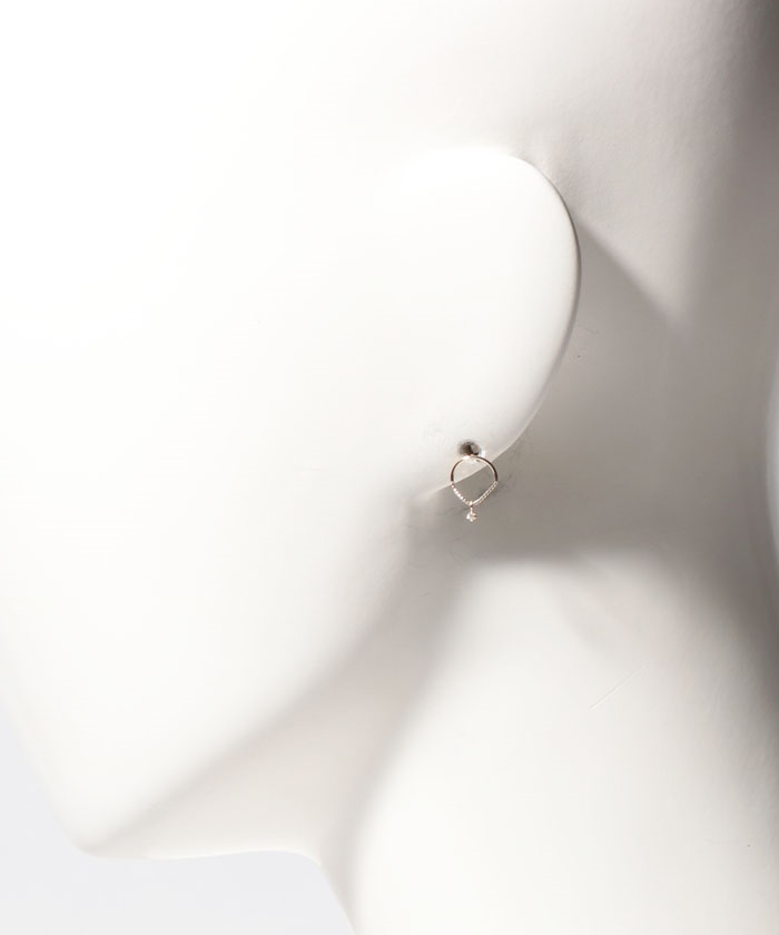 セール10%OFF】【K10】ペンデュラムダイヤモンドピアス(502019018