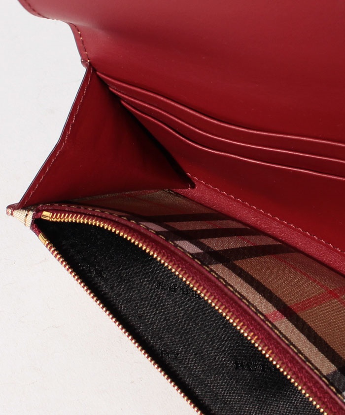 セール】【BURBERRY】チェック柄2つ折り長財布【CRIMSON セール】【BURBERRY】チェック柄2つ折り長財布【CRIMSON