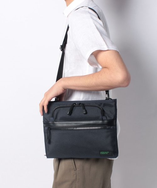セール メンズl型クラッチ ショルダーバッグ ベネトン メンズ Benetton Mens D Fashion セール メンズl型クラッチ ショルダーバッグ ベネトン メンズ Benetton Mens D Fashion