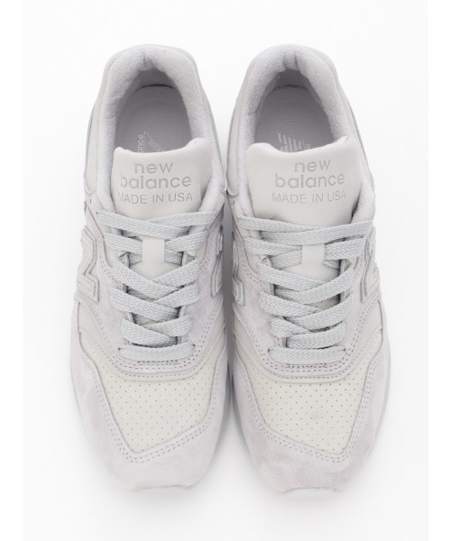【新品同様】New Balance コーデュロイ　セットアップ　Lサイズ NEW BALANCE(ニューバランス) ローカットスニーカー U997MG