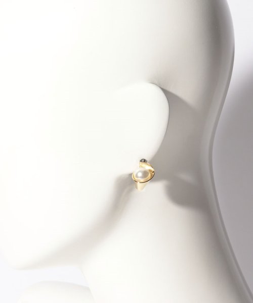 ラップメタルパールピアス ゴールド フィービィー Phoebe D Fashion ラップメタルパールピアス ゴールド フィービィー Phoebe D Fashion