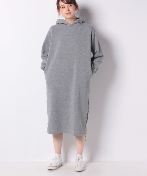 裏起毛裾ファスナーパーカーワンピース ジーラ Geera D Fashion 裏起毛裾ファスナーパーカーワンピース ジーラ Geera D Fashion