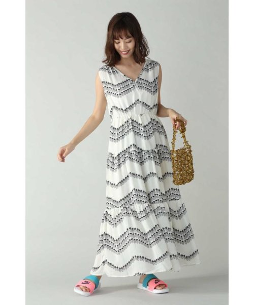 セール 40 Off パイナップルプリント柄マキシワンピース ローズバッド Rose Bud D Fashion