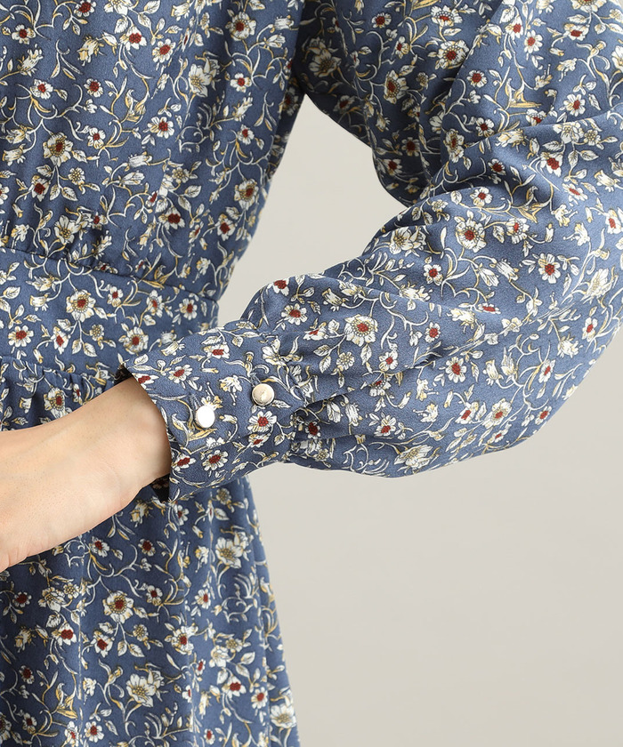 こぽんA.P.C. ×リバティサロペット フラワーコンビネゾンお値下げ可 A.P.C. ×リバティサロペット フラワーコンビネゾンお値下げ可