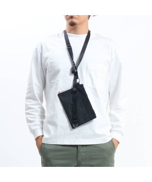 ヌンク ポーチ Nunc ネックストラップ Crater Buddy Pouch ネックショルダーバッグ ショルダーポーチ ネックウォレット Nn304 ヌンク Nunc D Fashion