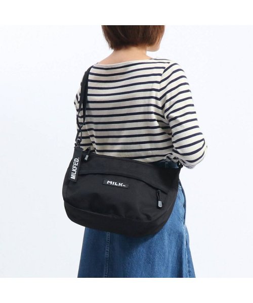 ミルクフェド Milkfed Round Shoulder Bag ショルダーバッグ ラウンド ボックスロゴ ミルクフェド Milkfed D Fashion