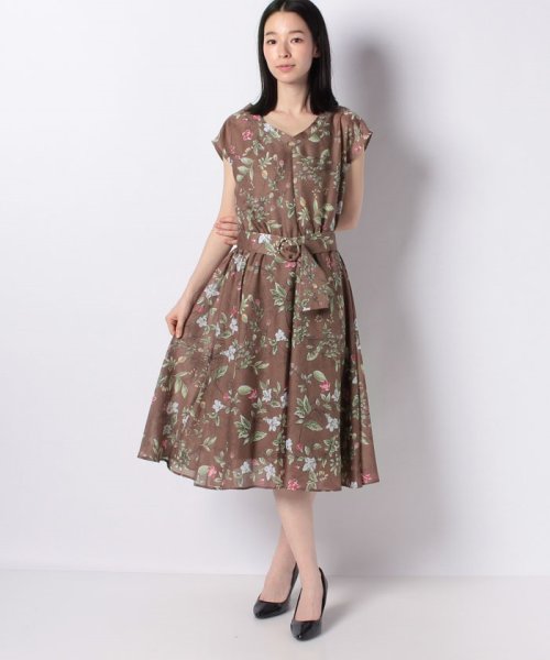 セール 70 Off リーフフワラープリントフレンチop デビュー ド フィオレ Debut De Fiore D Fashion