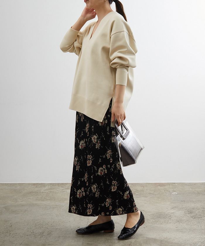 ADAM ET ROPE ダークグレー Vネック セーター セール 60%OFF】ウールVネックコクーンプルオーバー(501105327