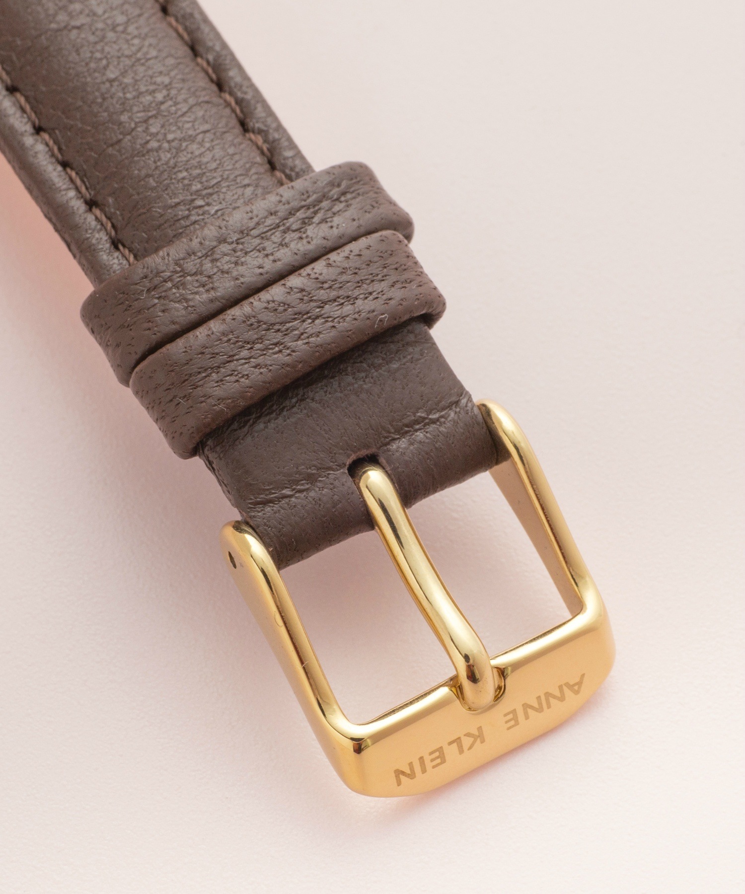 ANNE KLEIN ネイビー スクエア型 時計 人気 稼働品】ANNE KLEIN 腕時計 - メルカリ