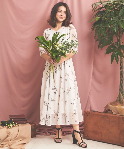 セール 美人百花 Andgirl Non No5月号掲載 モノトーンフラワーワンピース ノエラ Noela D Fashion セール 美人百花 Andgirl Non No5月号掲載 モノトーンフラワーワンピース ノエラ Noela D Fashion