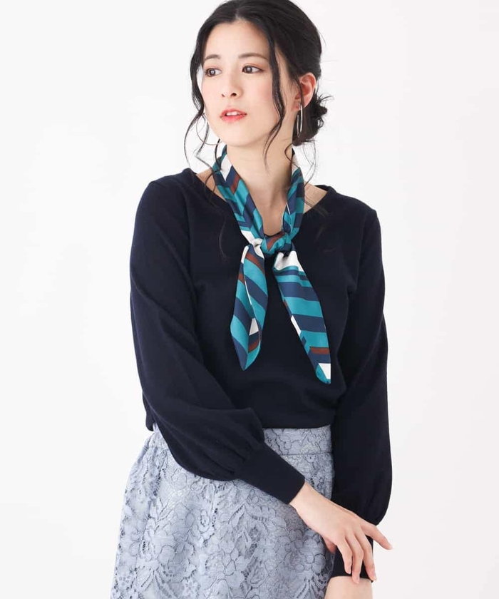 ブネリオクチネリ　グレー スカーフ付き チュニック セール 70%OFF】スカーフ付きVネックニット(502833666
