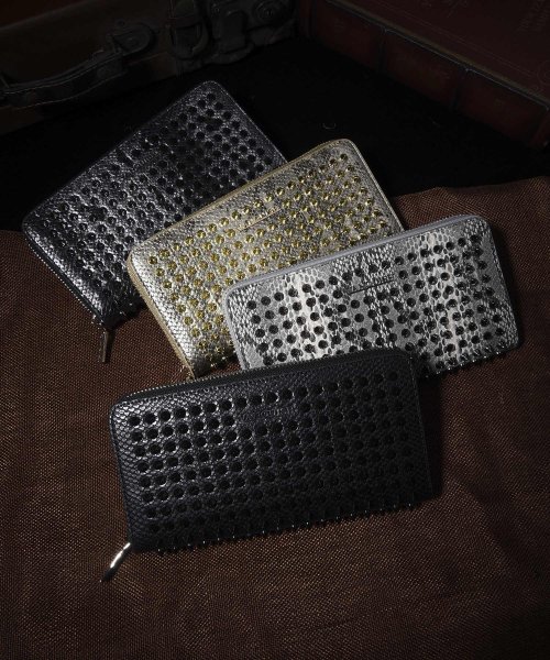 スタッズラウンドZIP WALLET