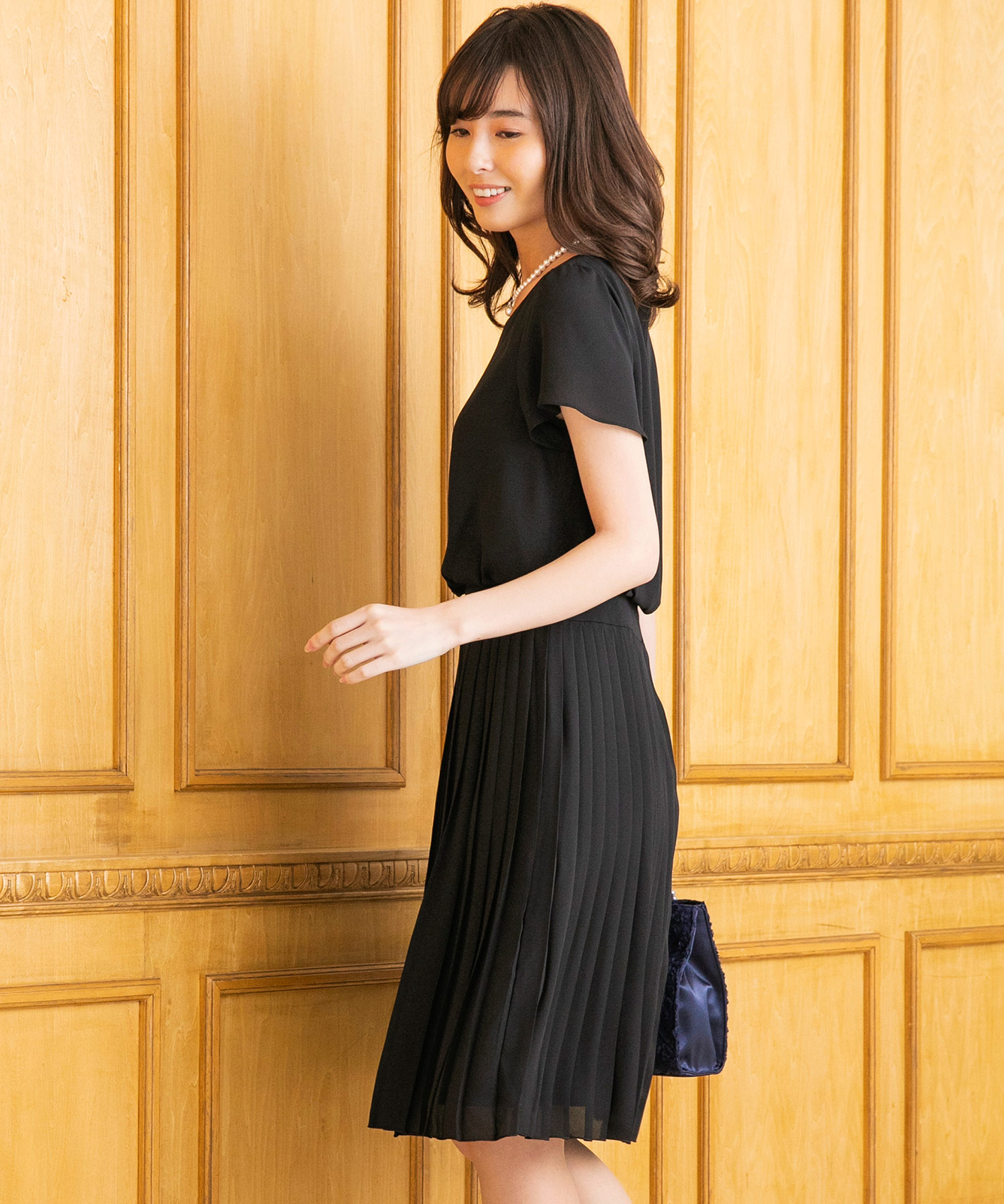 セール 40%OFF】フォルムフォルマ form forma Vネックミックス セール 40%OFF】フォルムフォルマ form forma Vネックミックス