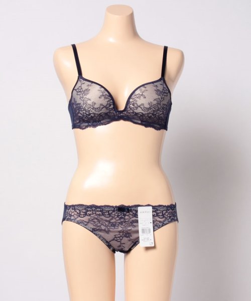 Amphi 寄せる Just Fit ラッセルレース ノンワイヤーモールド ブラジャー B C アンフィ Amphi D Fashion