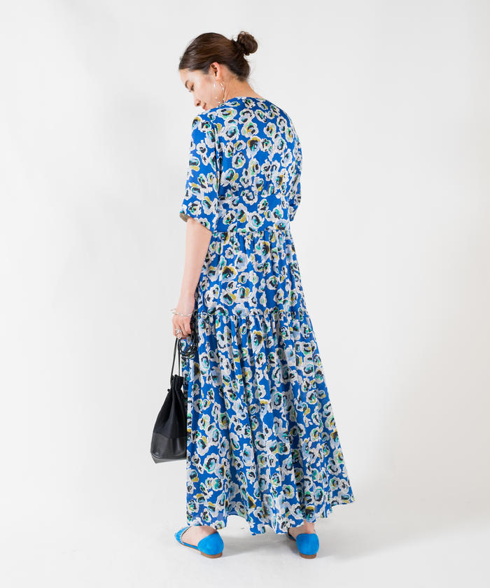 セール 40%OFF】ライプフラワープリント クルーネックマキシ セール 40%OFF】ライプフラワープリント クルーネックマキシ