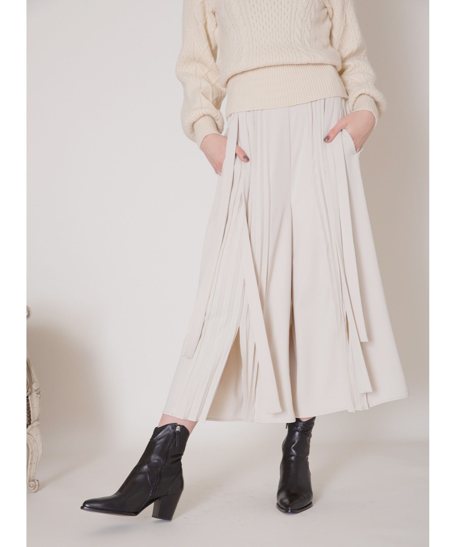 ミエリ インヴァリアント MIELI INVARIANT Center Pleat Slit