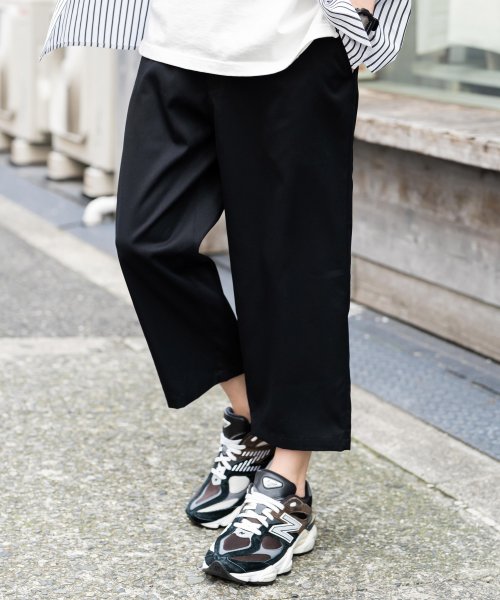 クロップドパンツ シェフパンツ 7分丈 ひざ下 ゆったり 半端丈 ハーフ メンズ レディース テーパード カラーパンツ 白 無地 ストレッチツイル ゴルフ スポ ロッキーモンロー Rocky Monroe D Fashion