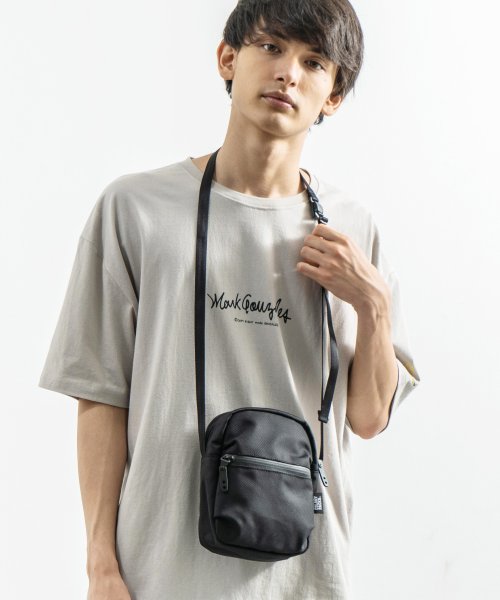 ポーチ サコッシュ ショルダーバッグ 止水ファスナー ジップ ナイロン 撥水 メンズ レディース BASIC ベーシック ブラック シンプル コンパクト 耐久性(503110878) | ロッキーモンロー(Rocky Monroe) - d fashion ポーチ サコッシュ ショルダーバッグ 止水ファスナー ジップ ナイロン 撥水 メンズ レディース BASIC ベーシック ブラック シンプル コンパクト 耐久性(503110878) | ロッキーモンロー(Rocky Monroe) - d fashion