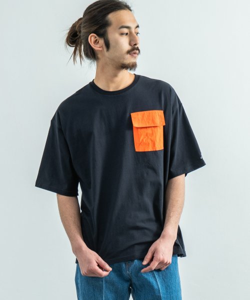 Kappa カッパ Tシャツ メンズ レディース ブランドロゴ 白 半袖 オーバーサイズ ビッグシルエット ゆったり リラックス ルーズ ポケット クルーネック ロッキーモンロー Rocky Monroe D Fashion Kappa カッパ Tシャツ メンズ レディース ブランドロゴ 白 半袖 オーバーサイズ ビッグシルエット ゆったり リラックス ルーズ ポケット クルーネック ロッキーモンロー Rocky Monroe D Fashion