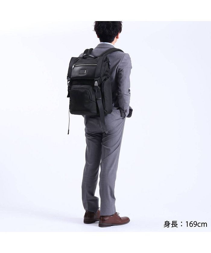 TUMI リュック　lark backpack